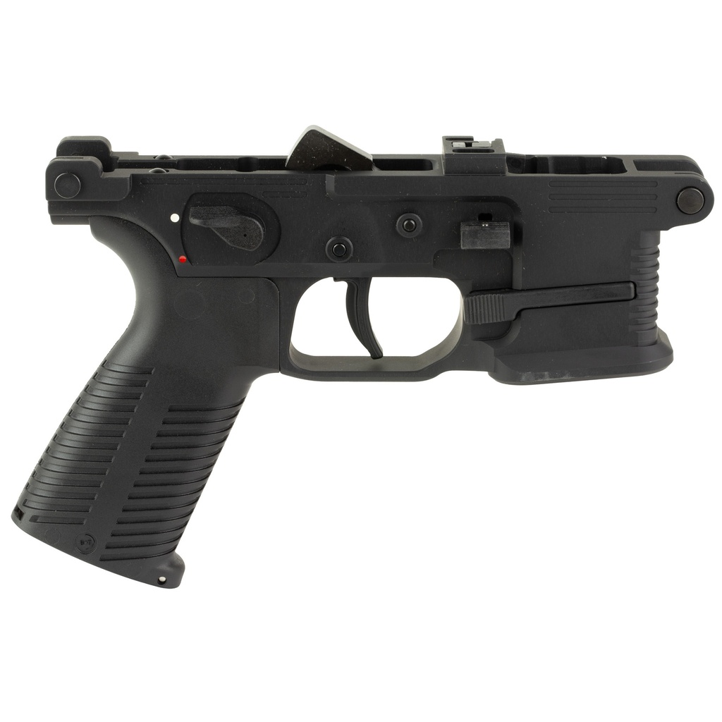 BANDT-361669_2_HR.jpg